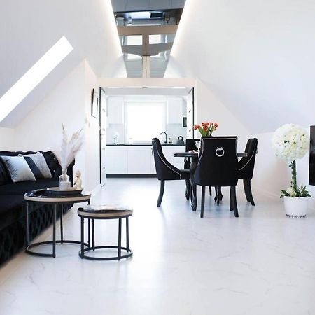Apartamenty Scarlet Дарлово Екстер'єр фото